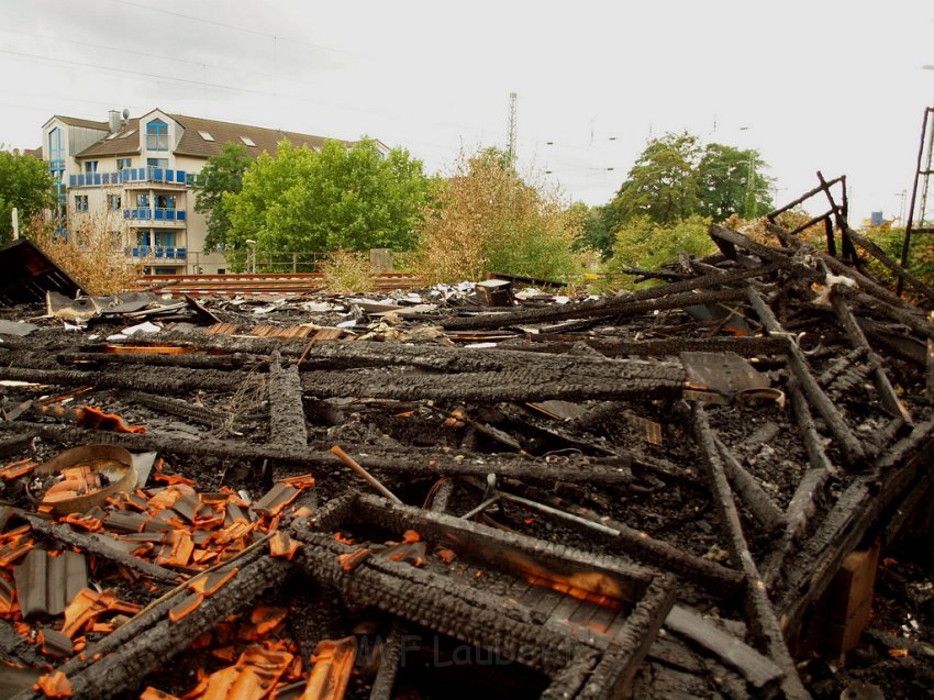 Feuer 2 Koeln Gremberg Rolshoverstr Update P845.JPG